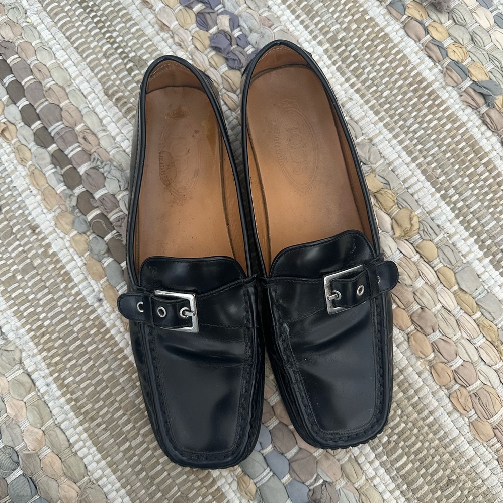 Tods Black Leather Loafers